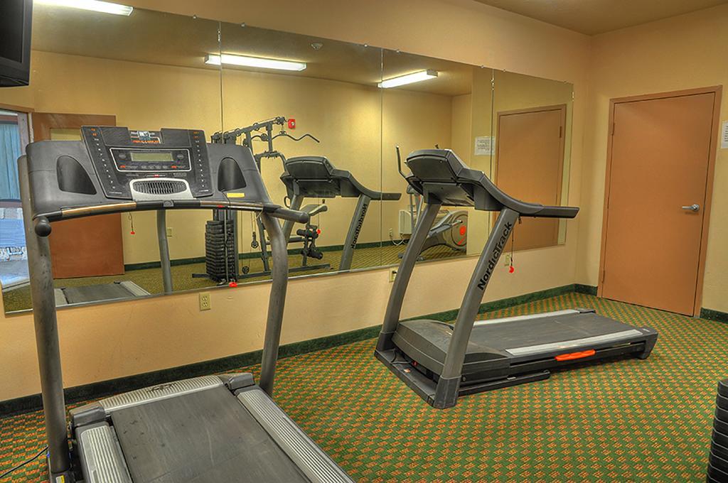 Lone Star Inn And Suites ויקטוריה מראה חיצוני תמונה