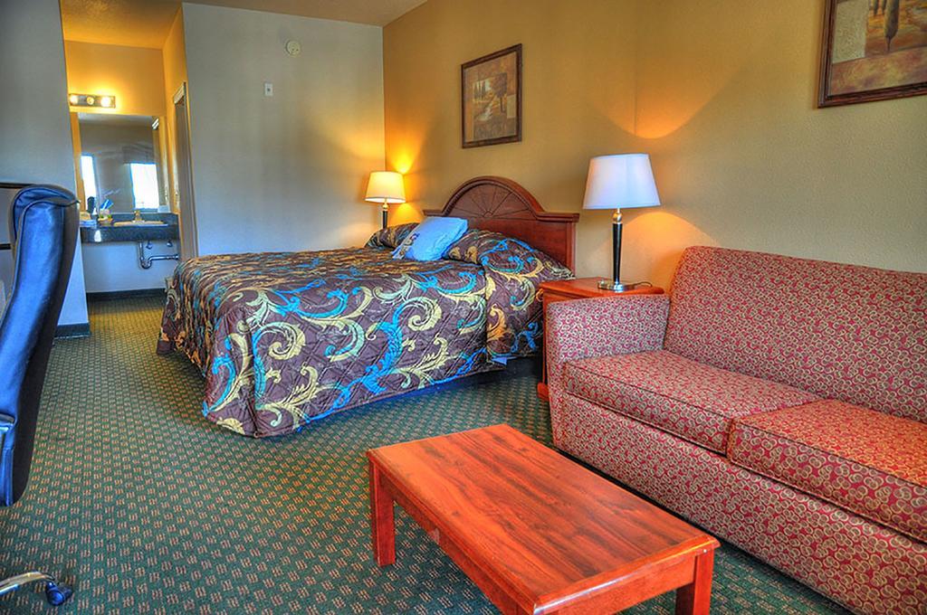 Lone Star Inn And Suites ויקטוריה מראה חיצוני תמונה