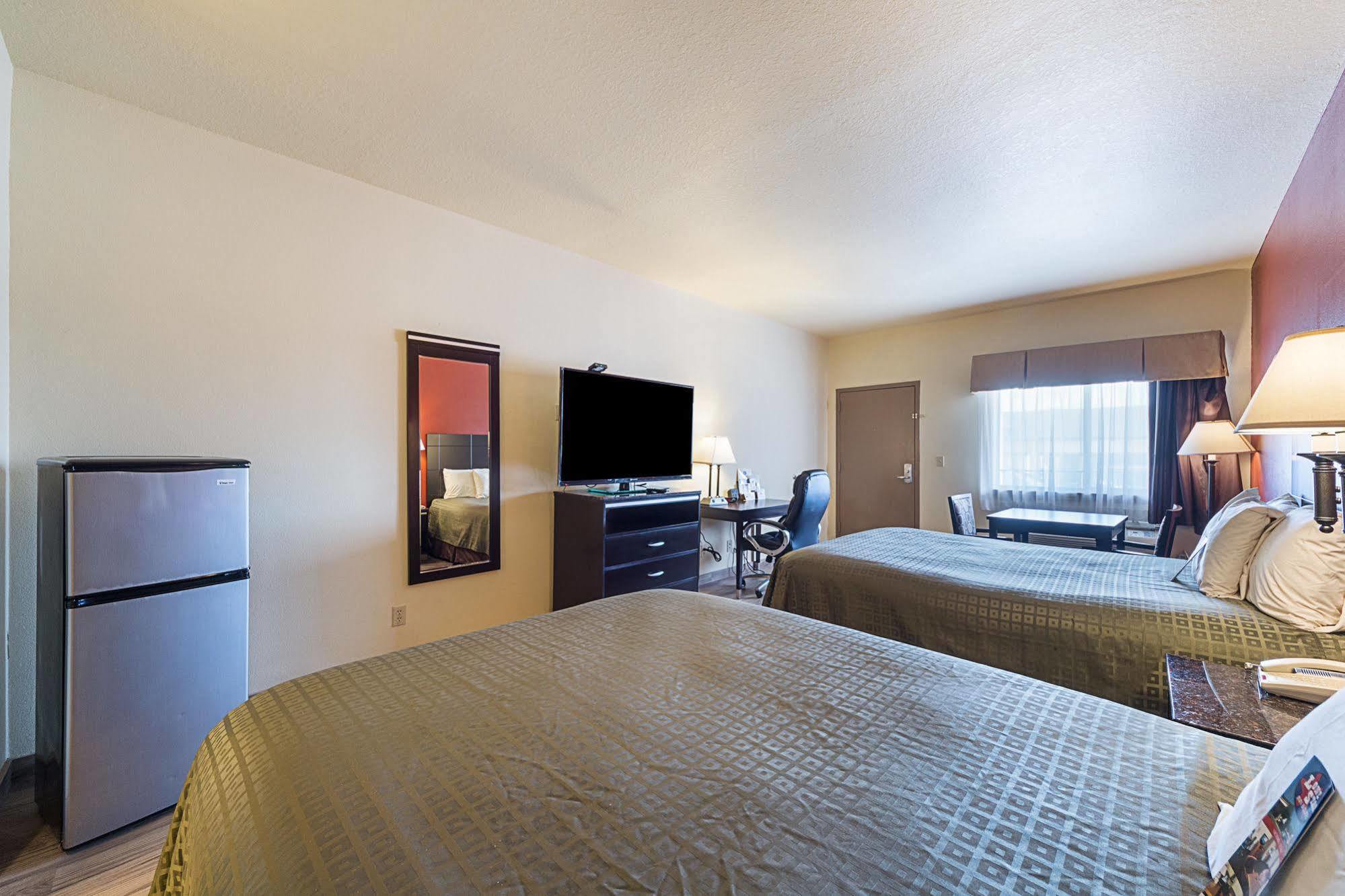 Lone Star Inn And Suites ויקטוריה מראה חיצוני תמונה