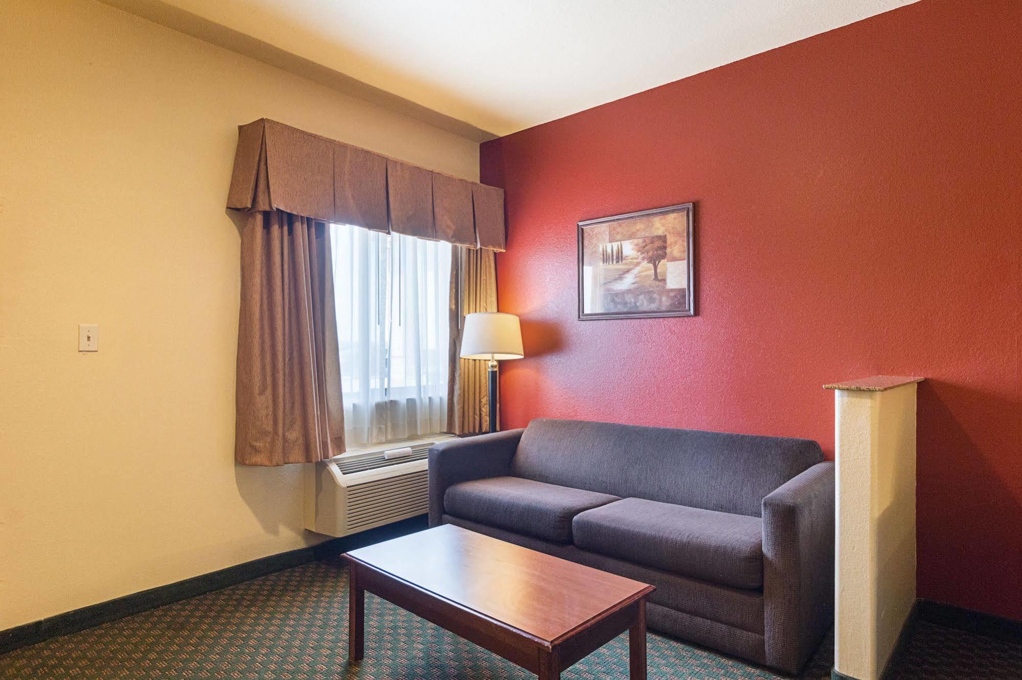 Lone Star Inn And Suites ויקטוריה מראה חיצוני תמונה